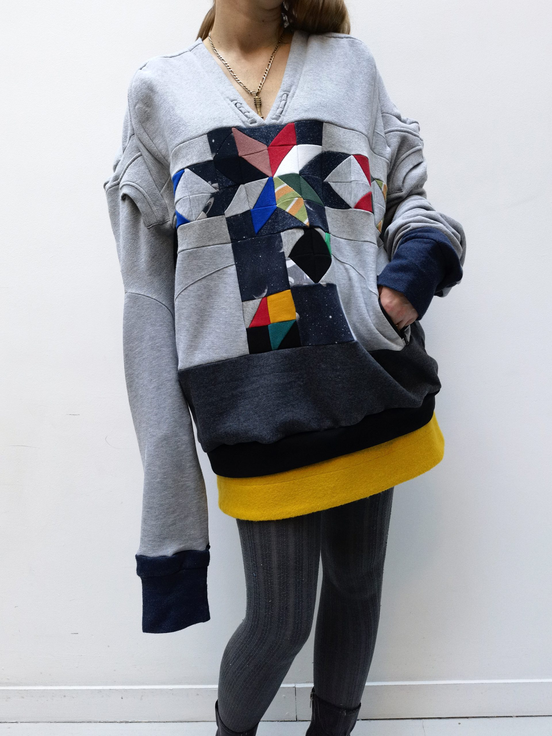 Zero Waste Sweatshirt 08_Star Burst_Front Detail